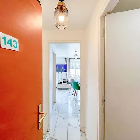 03 - Faubourg Bail Mobilite Apartman *